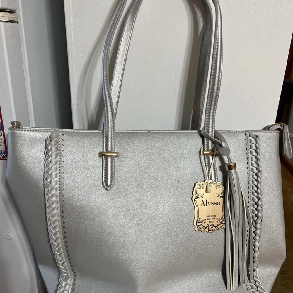 Alyssa Silver Tote Crossbody Handbag - Vegan and Lead Safe